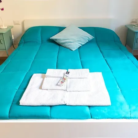 Konukevi Via Colombo La Spezia