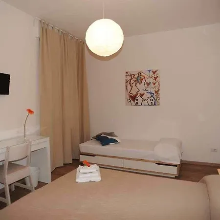 Via Colombo Vendégház